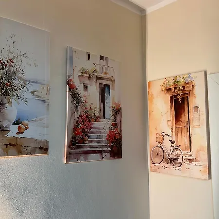 Modern - Piazza Place, 公寓 *