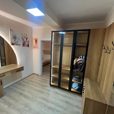 Modern - Piazza Place, * ドゥラス